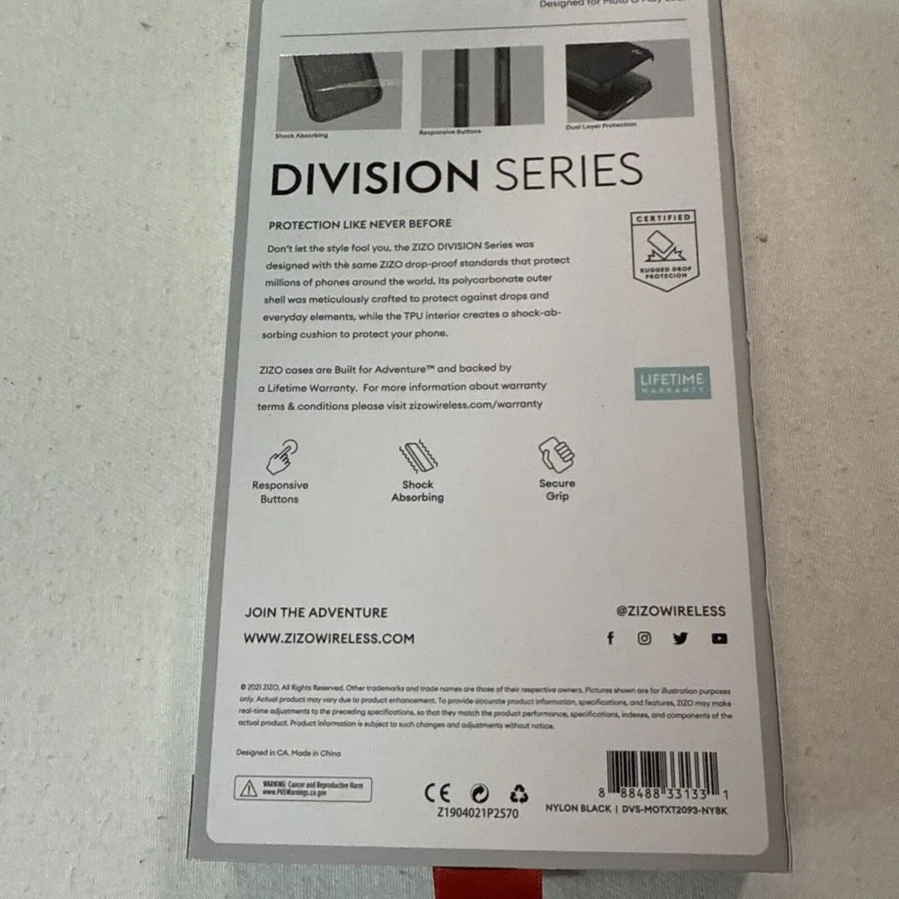 Zizo Division Series Moto‎ G Play 2021 Black Case, Shock Absorbing, Christmas